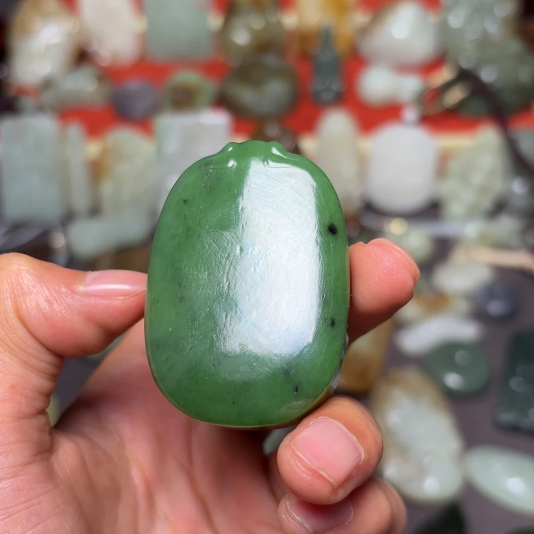 和田玉未镶嵌颈饰陪****站