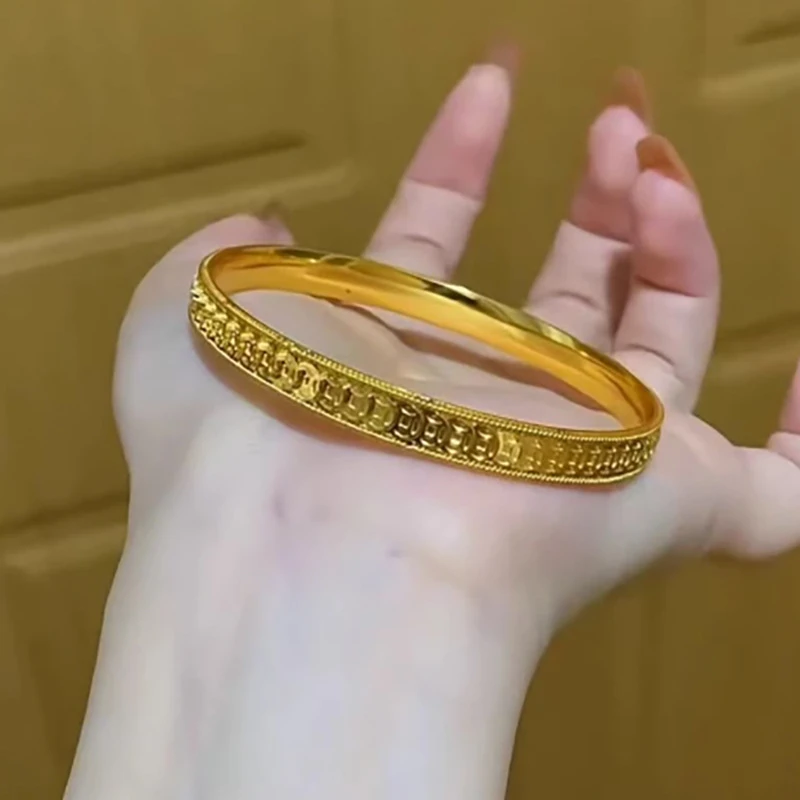 钛钢手镯 浮雕铜钱闭口手镯 10153