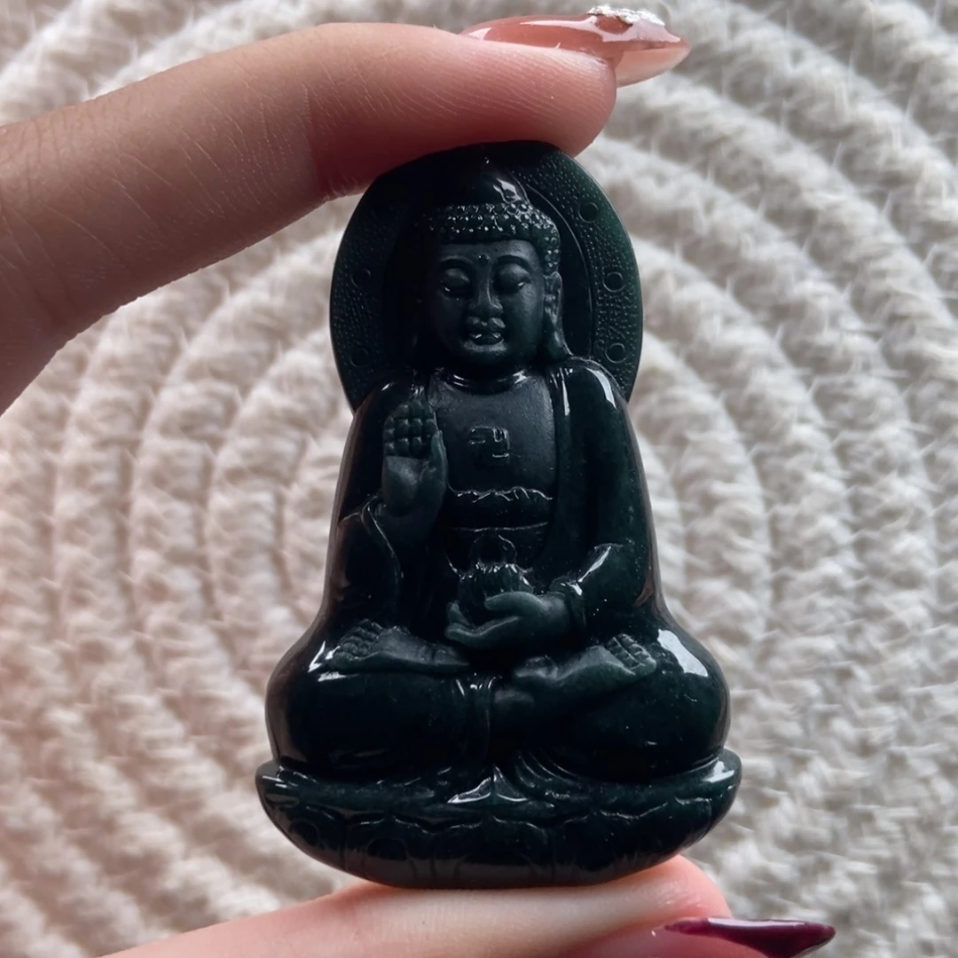 颈饰未镶嵌翡翠一**子大日