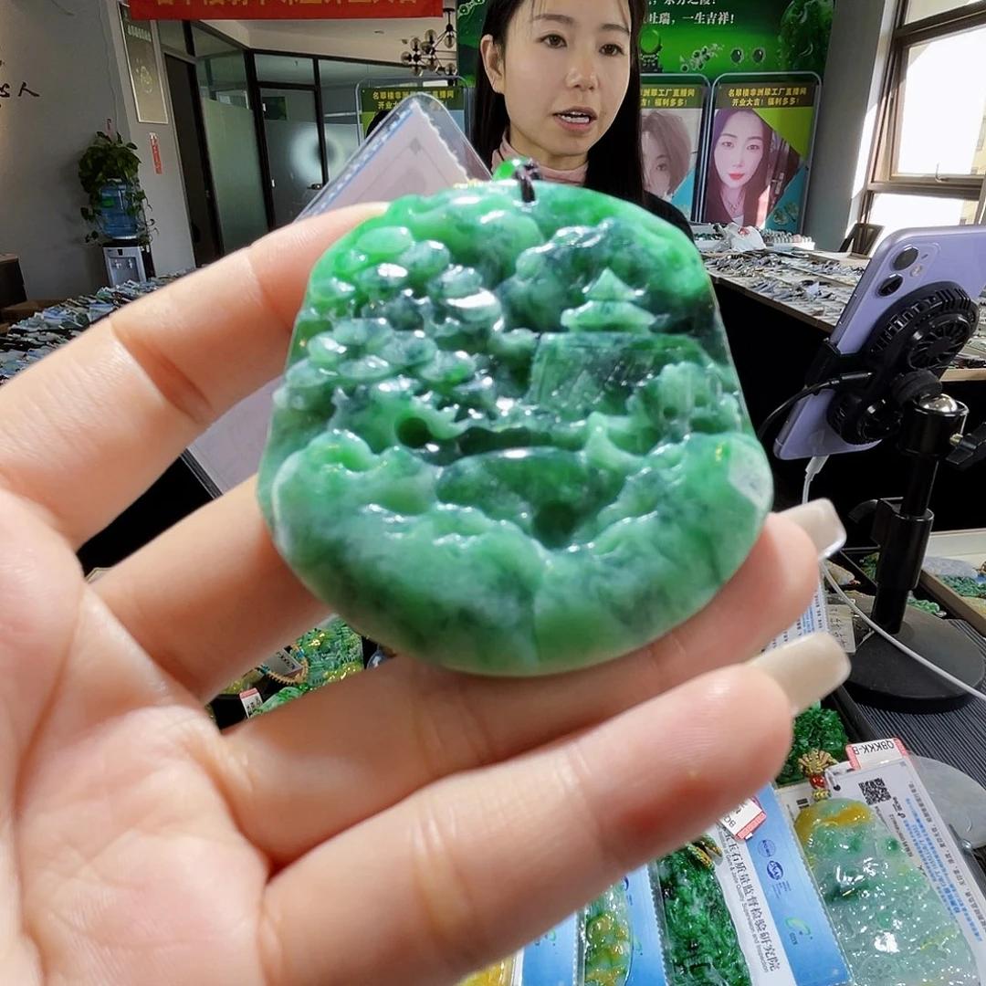 颈饰未镶嵌翡翠一