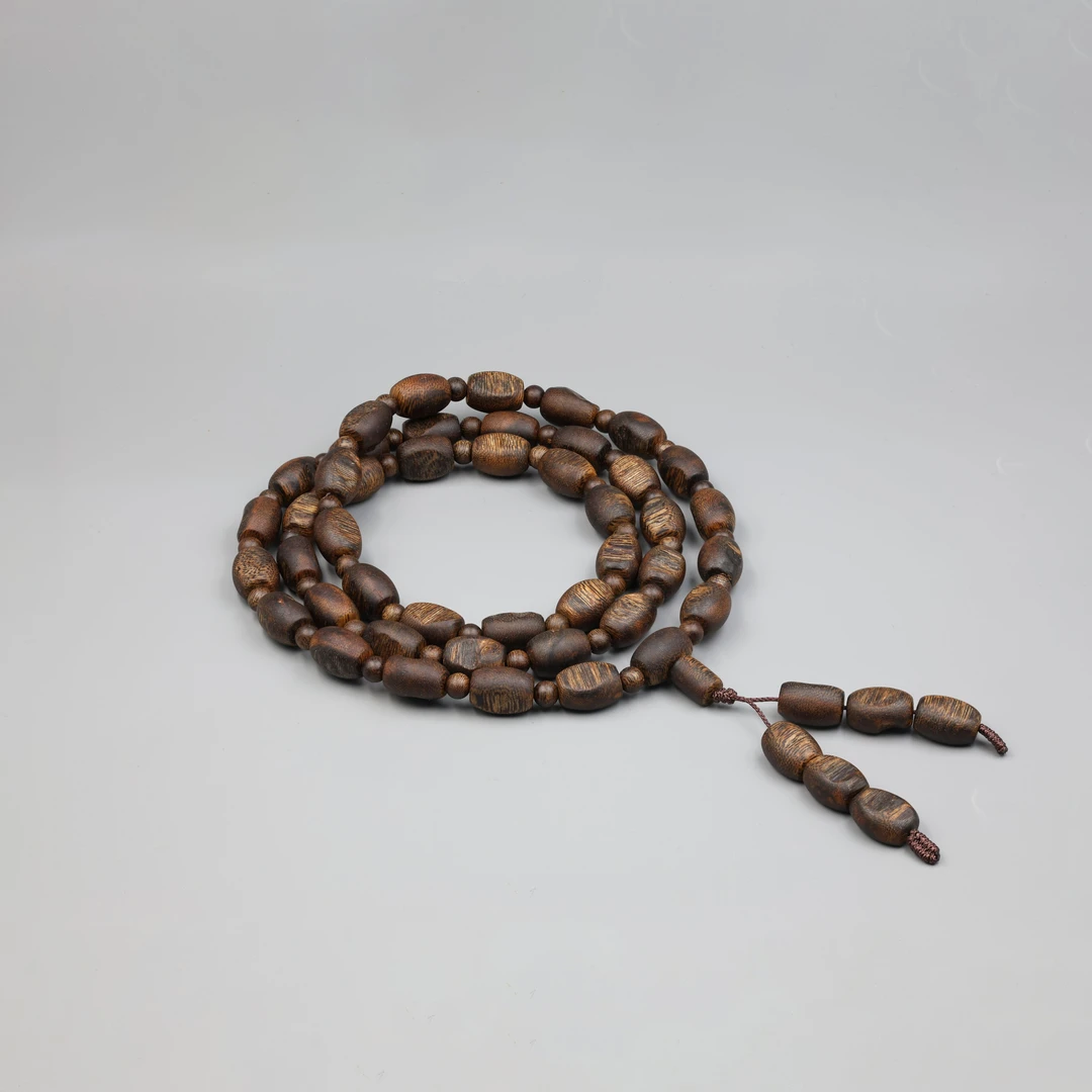 沉香沉香九九沉乌身大瘤疤红油多圈长串 保36g-CX606