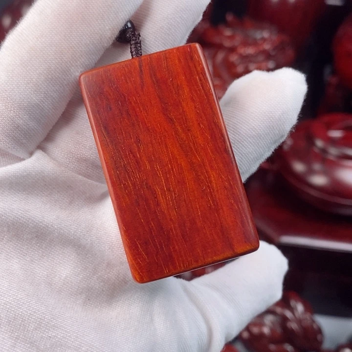小叶紫檀其他（檀香紫檀）