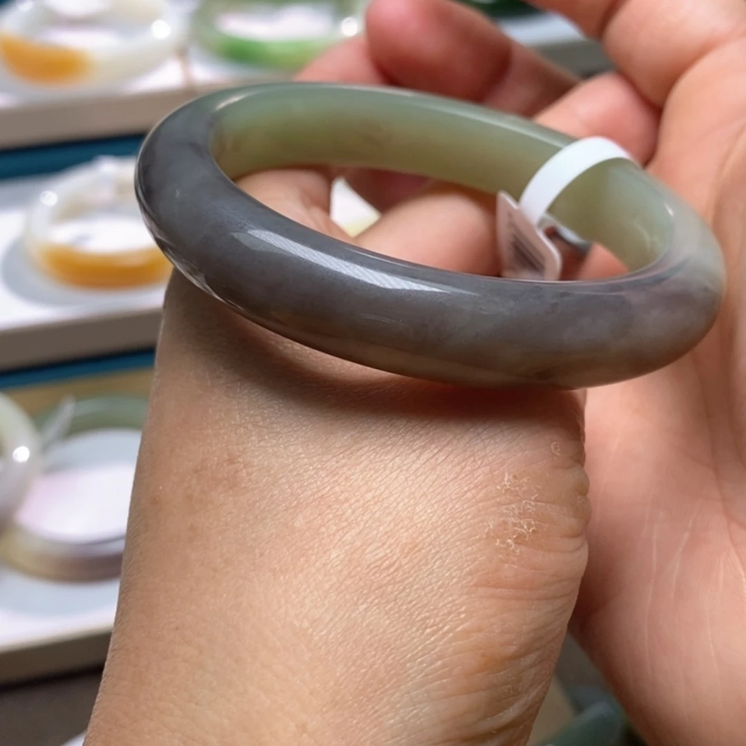 【闪购商品】和田玉手镯未镶嵌