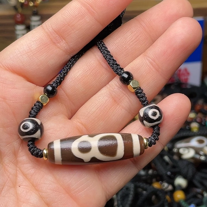 玛瑙/玉髓颈饰未镶嵌主****浩