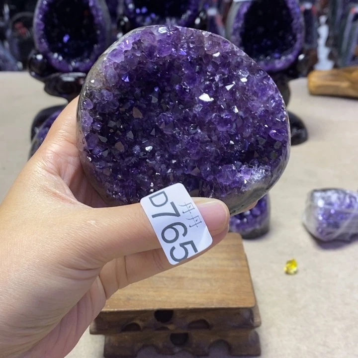 未镶嵌大型摆件（非配饰）水晶