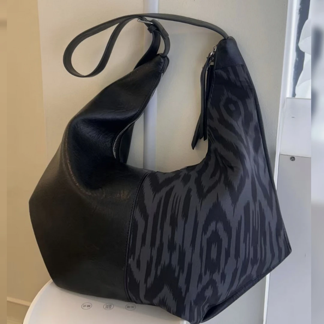 百搭单肩2025新款通勤包包大容量高级上课时尚托特天内发货腋下