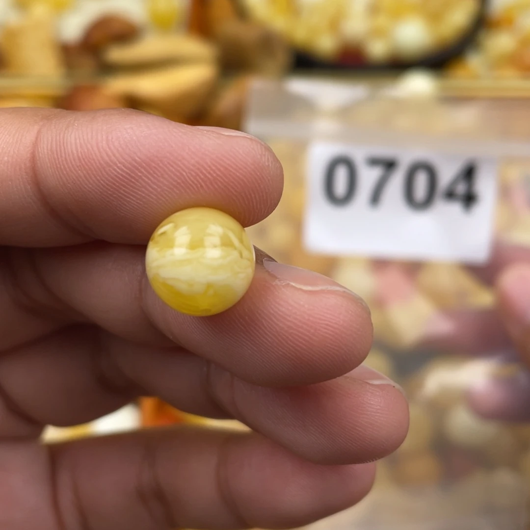 蜜蜡珠宝奇石未镶嵌程****?11