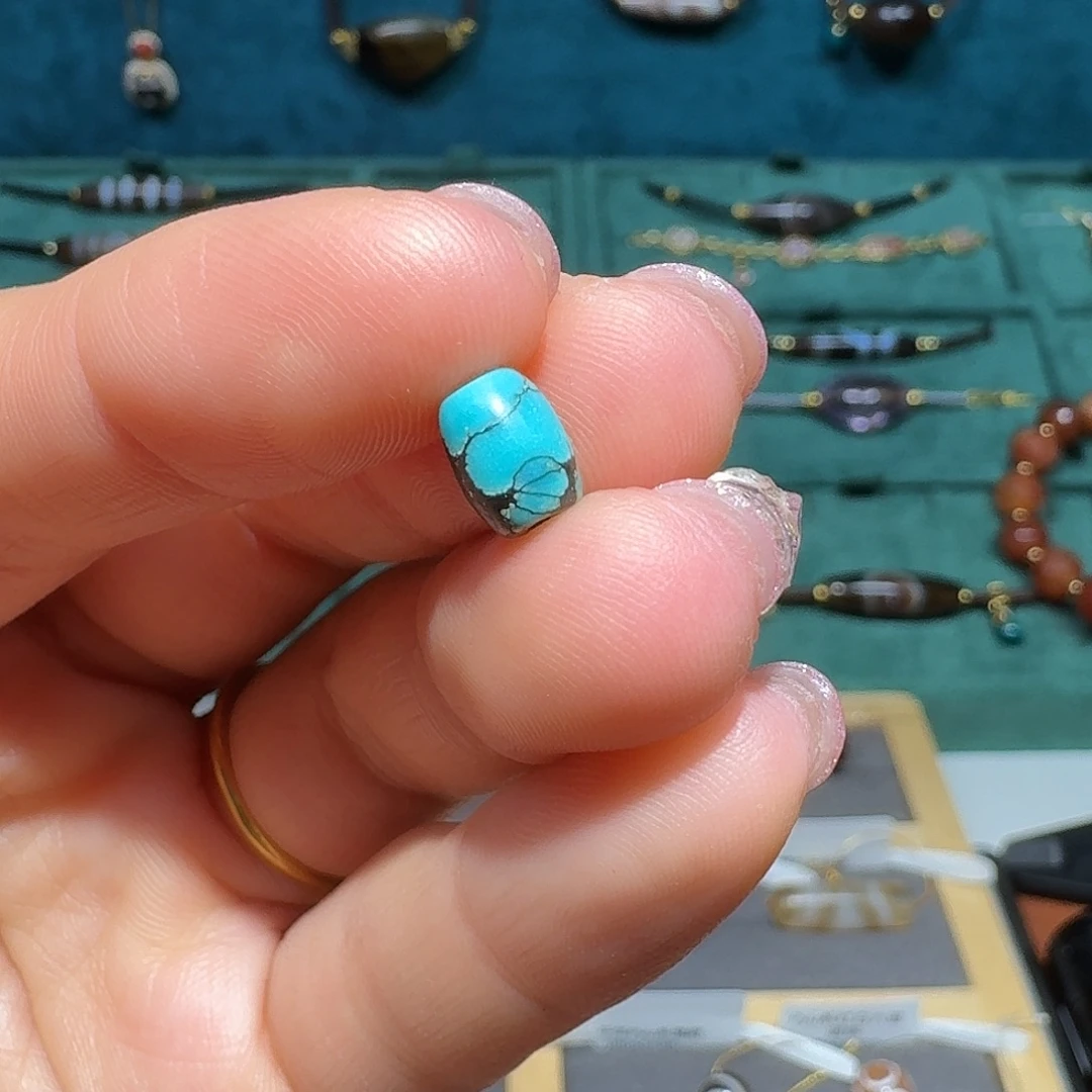 吊坠（不含链）玻璃5.4*7.3mm