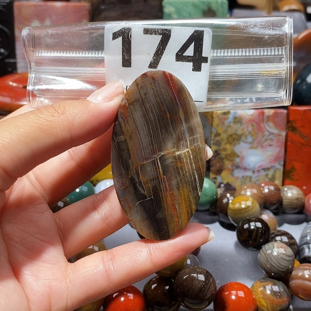 未镶嵌天然北票硅化玉吊坠硅化玉