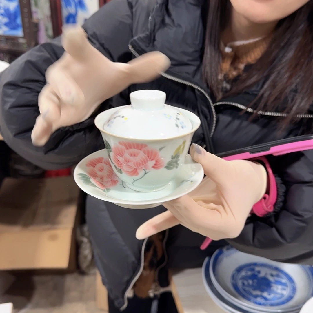 瓷摆件/////景德镇陶瓷瓷器。