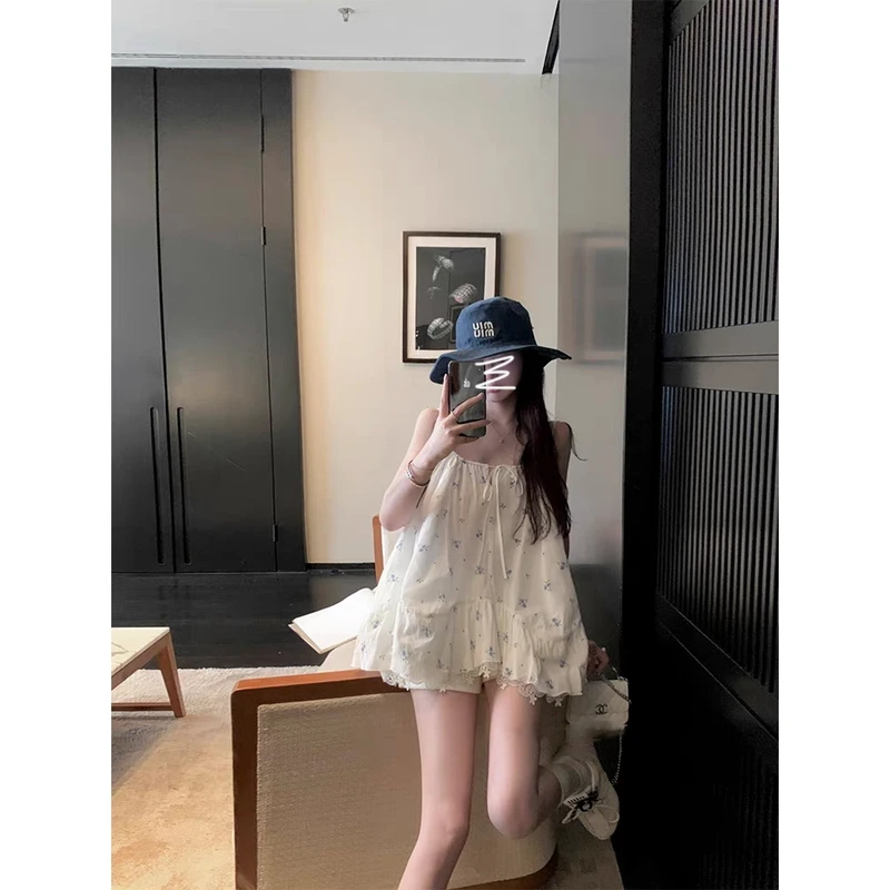 设计感重工刺绣冰淇凌下摆吊带背心上衣夏季新款甜美小衫女80189