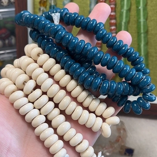 西亚琉璃甜甜圈一条