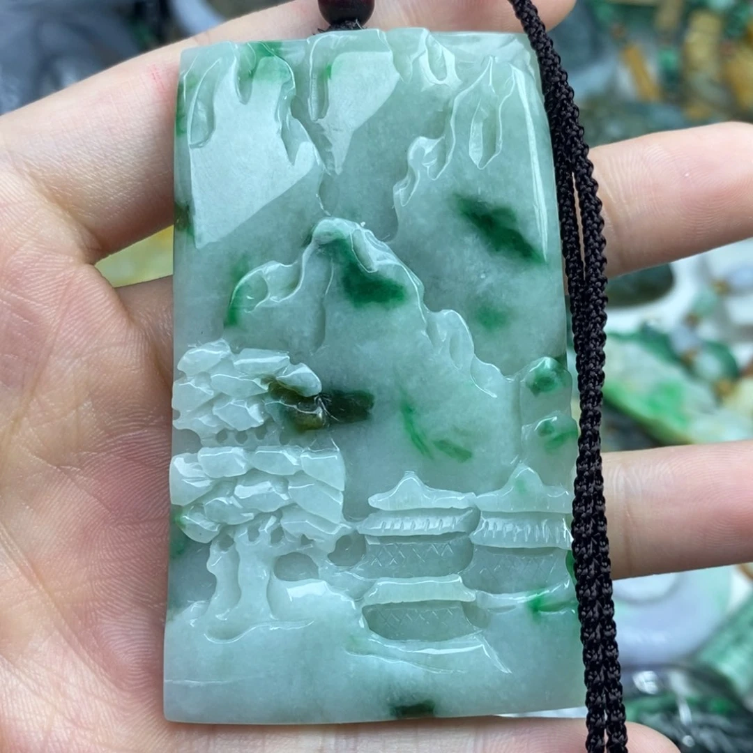 翡翠未镶嵌颈饰吊坠