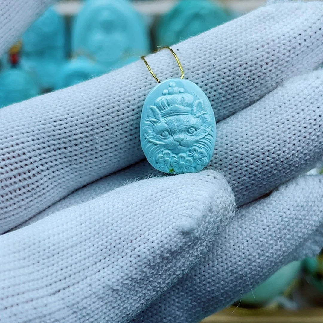 绿松石未镶嵌珠宝奇石