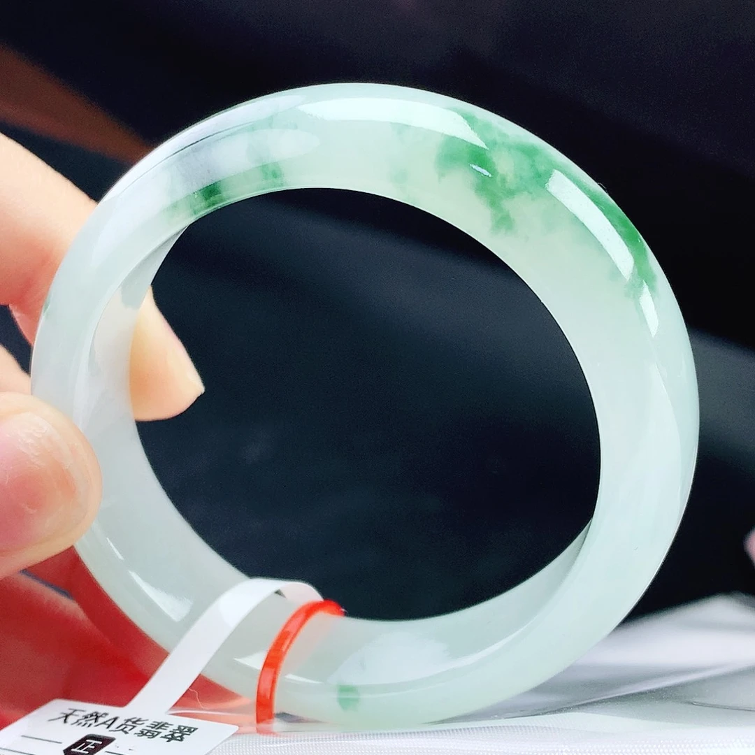 未镶嵌手镯翡翠55贵妃