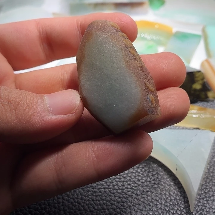 定制翡翠未镶嵌翡翠定制