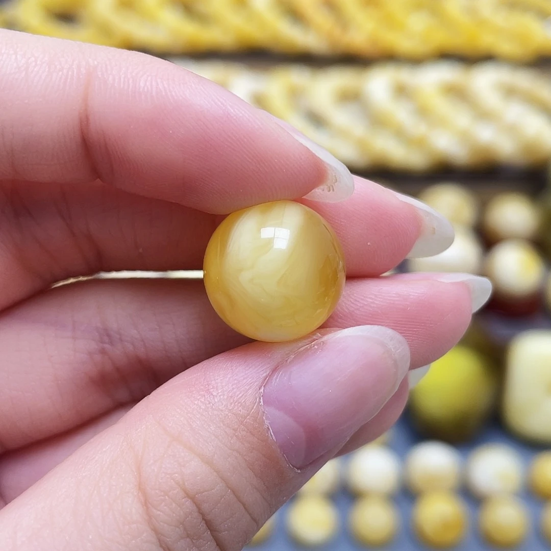未镶嵌琥珀裸石14.8mm圆珠