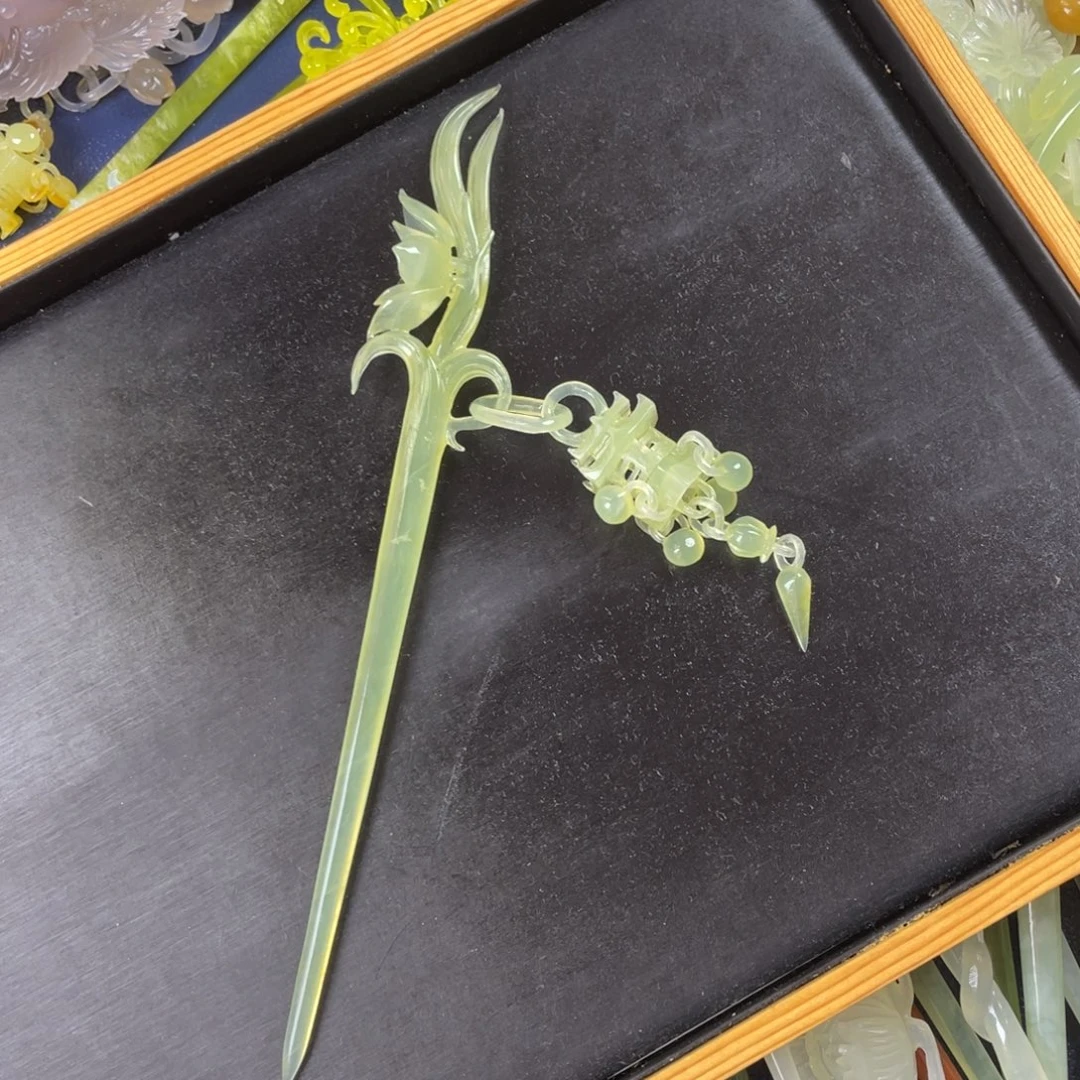 勿***～蛇纹石玉未镶嵌发饰