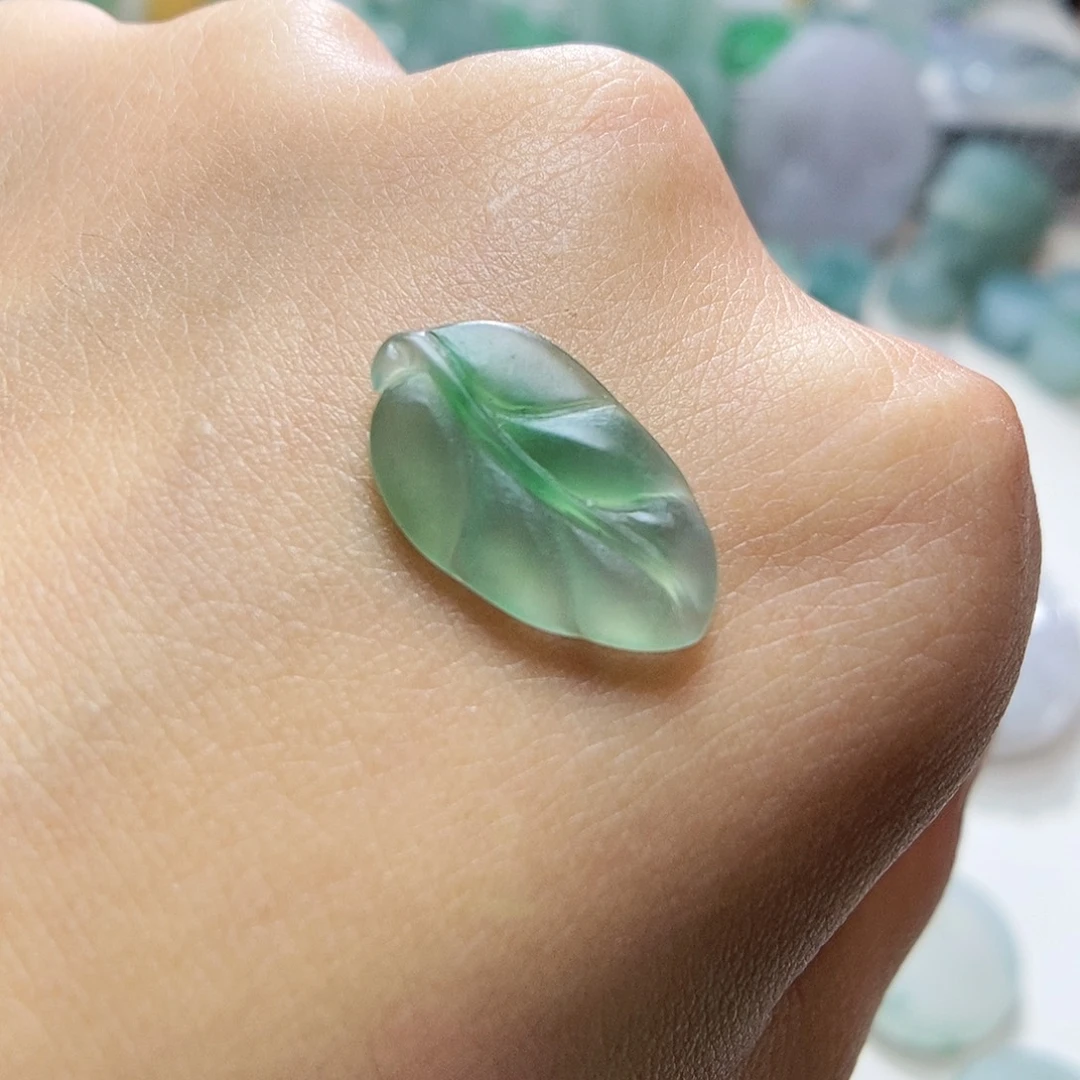 定制翡翠未镶嵌叶子