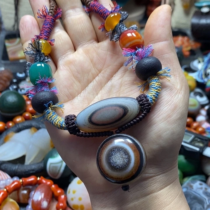 玛瑙/玉髓未镶嵌颈饰