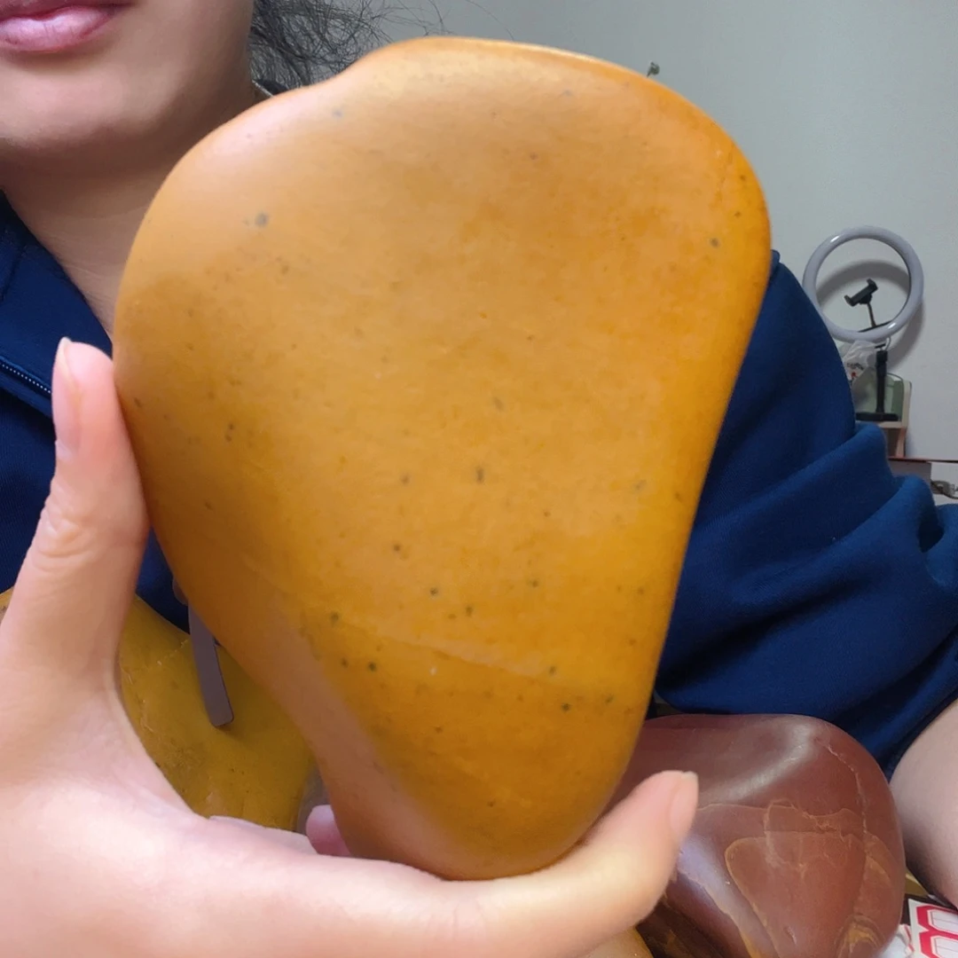 寒***0黄蜡石确实黄蜡石