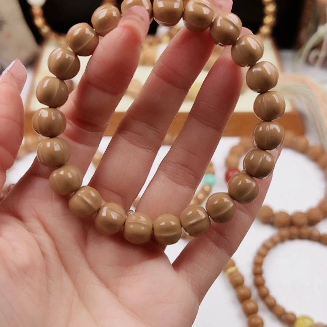 吊坠猴头核桃鲨鱼