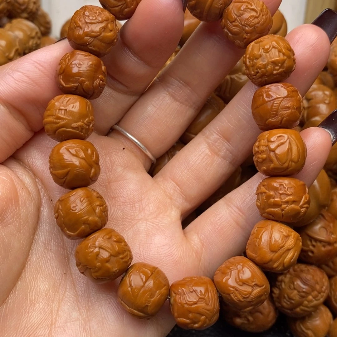 子***夜手串橄榄核老型山水