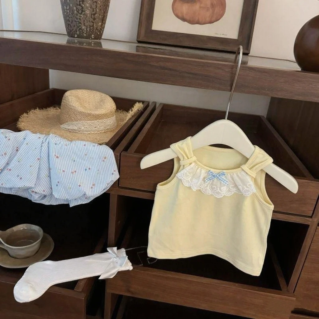 女童两件套甜度爆表!韩系女宝蕾丝边背心无袖上衣碎花短裤套装潮