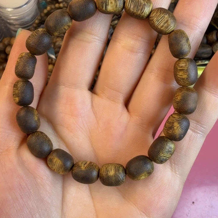 沉香沉香碎屑莺歌绿奇楠99沉08留疤7.2克