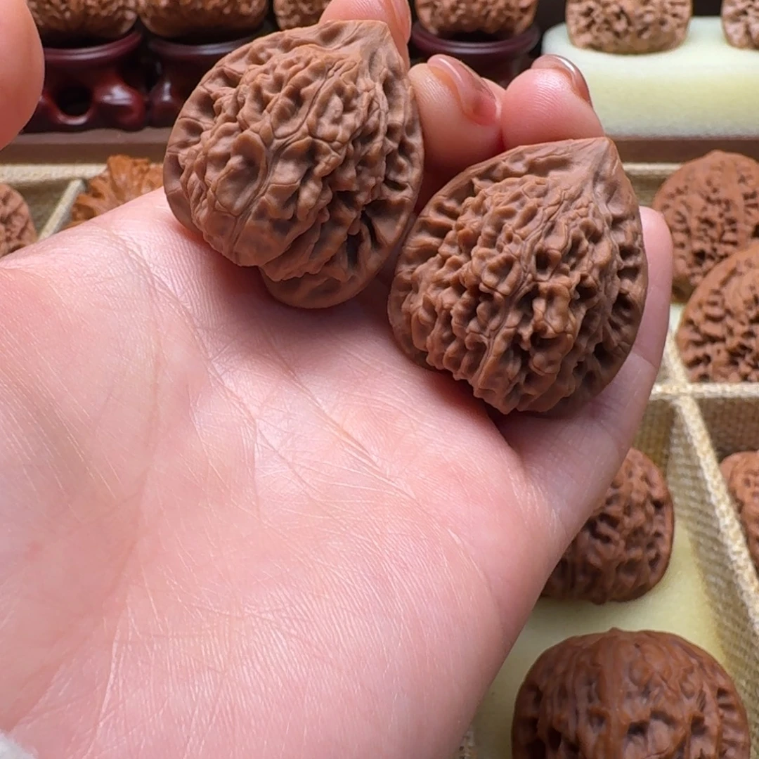 吊坠文玩核桃32金三角手捻