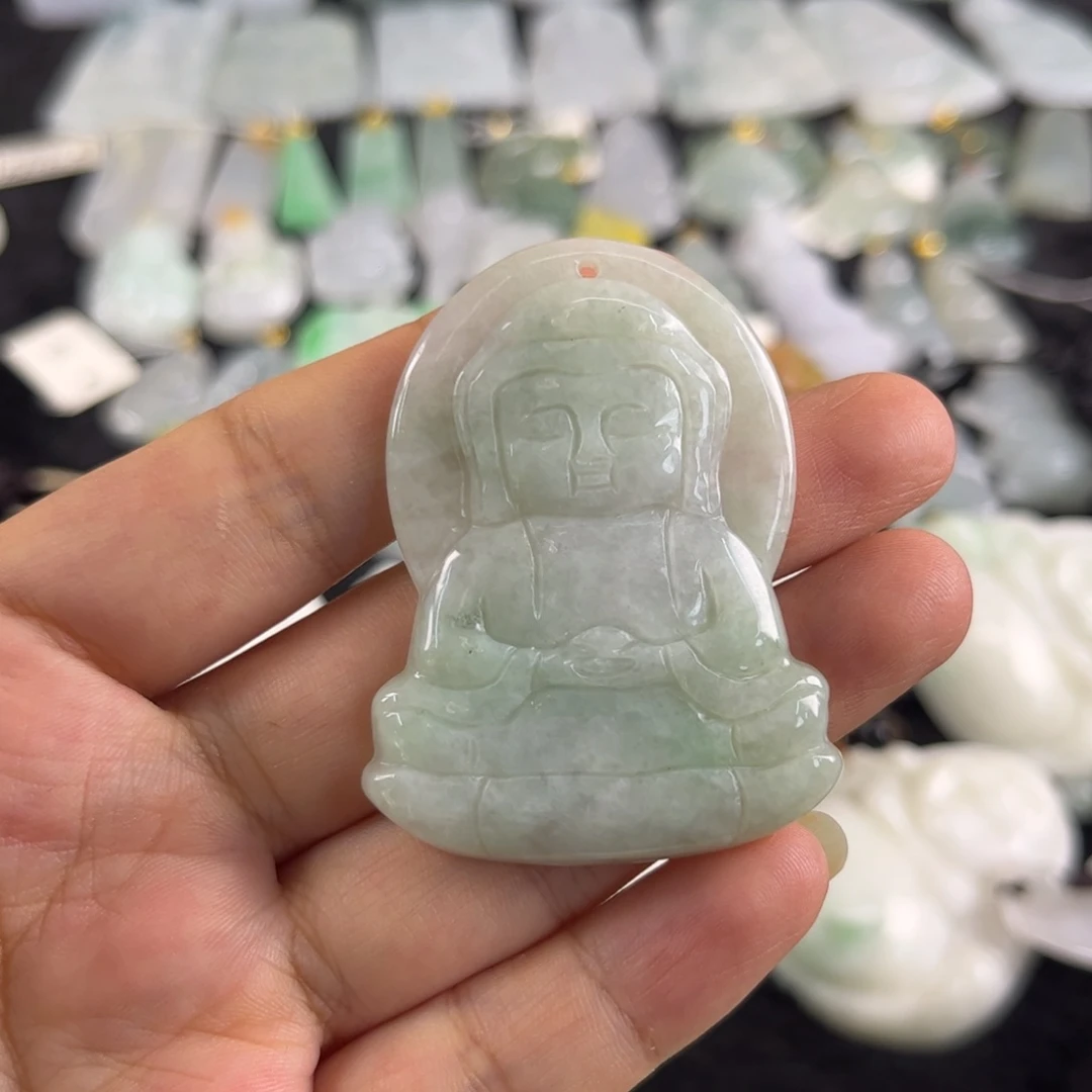 吊坠(不含链)未镶嵌翡翠