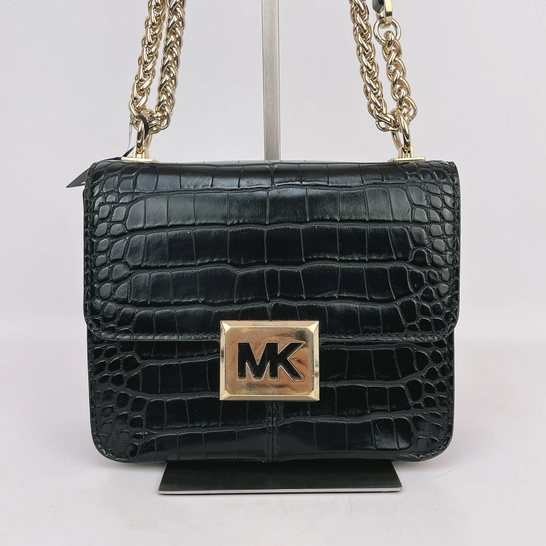95新 MICHAEL KORS/迈克高仕 MK 黑色斜挎包底长18 J203