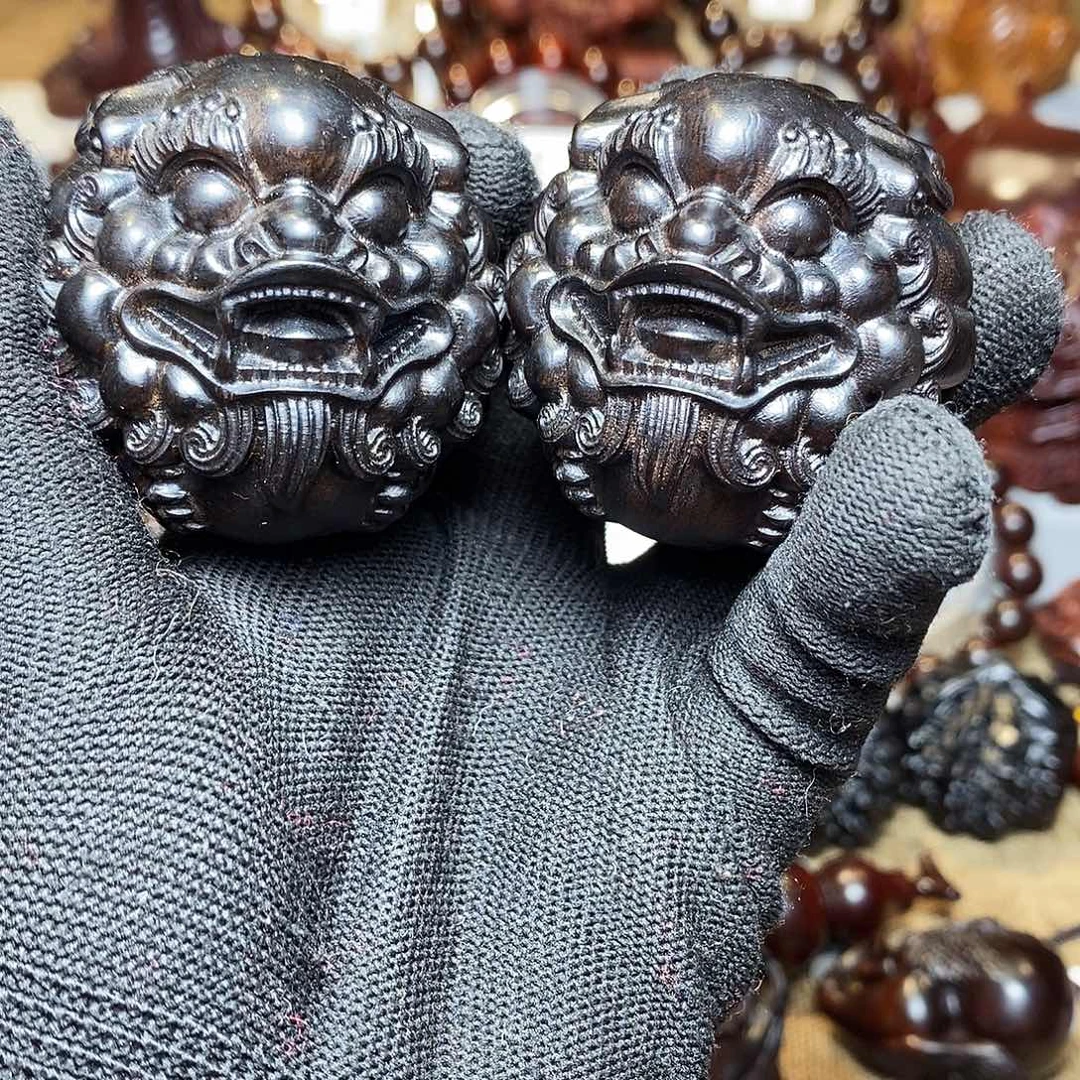 紫光檀二标老料高油高密紫光檀手把件