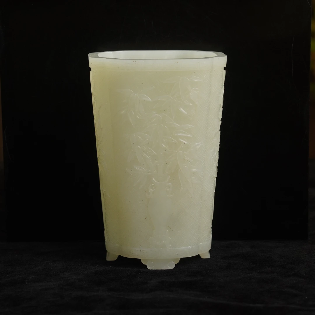【清】白玉梅兰竹菊笔筒（高12.5cm宽8cm重522g）