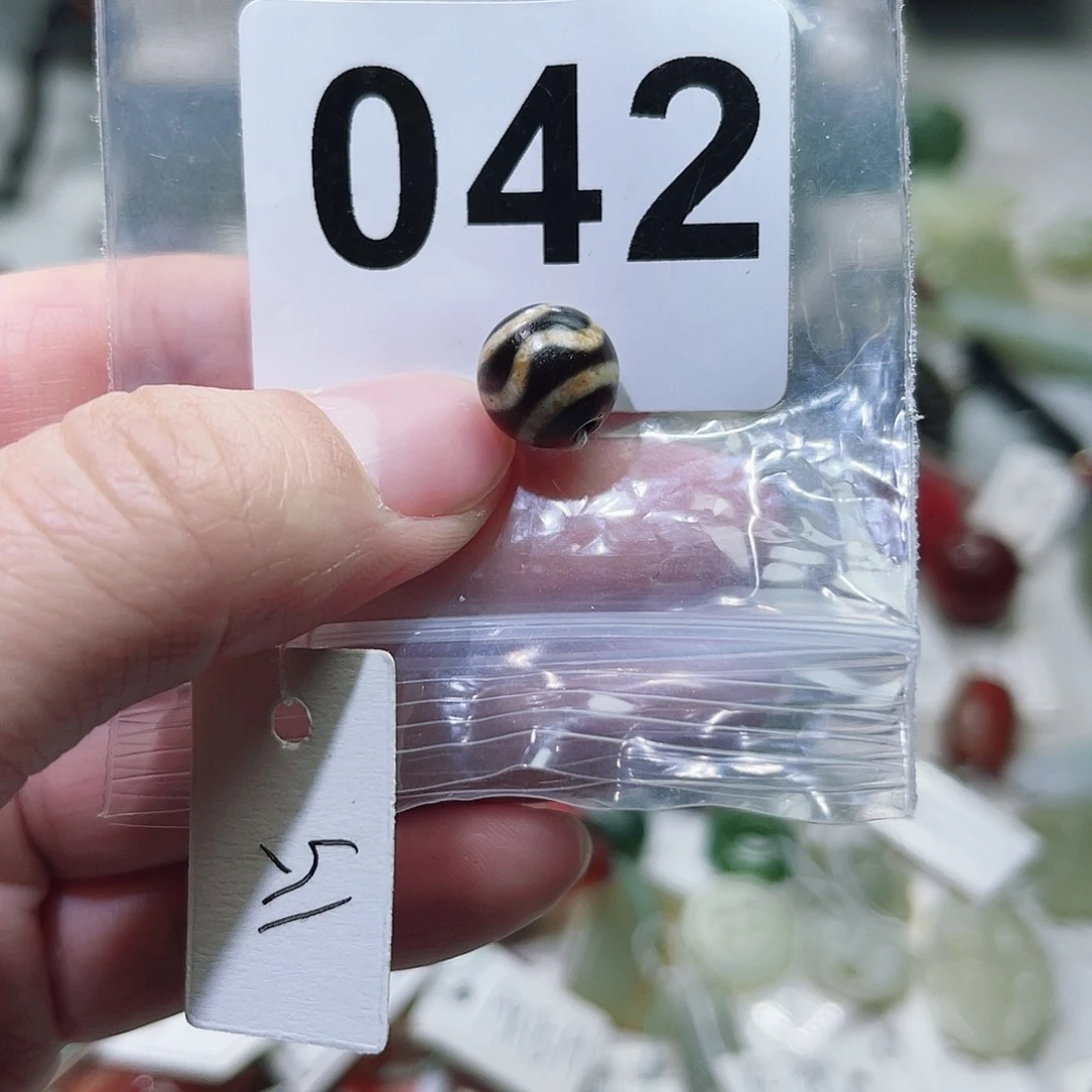 玛瑙/玉髓颈饰合金