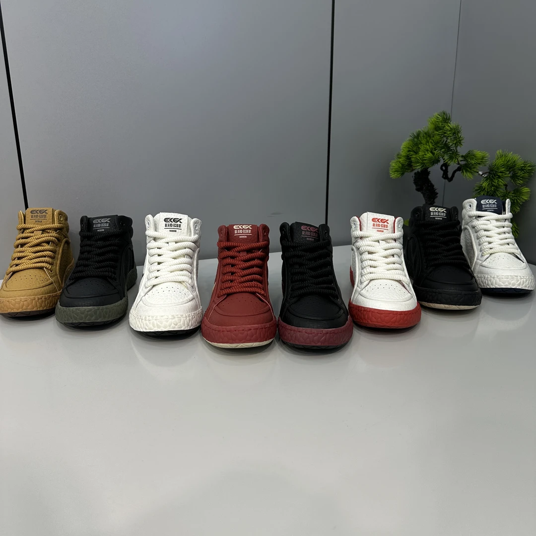 男款秋冬黑色板鞋广州ECEK男鞋舒适百搭软底上线时尚潮流开车运动