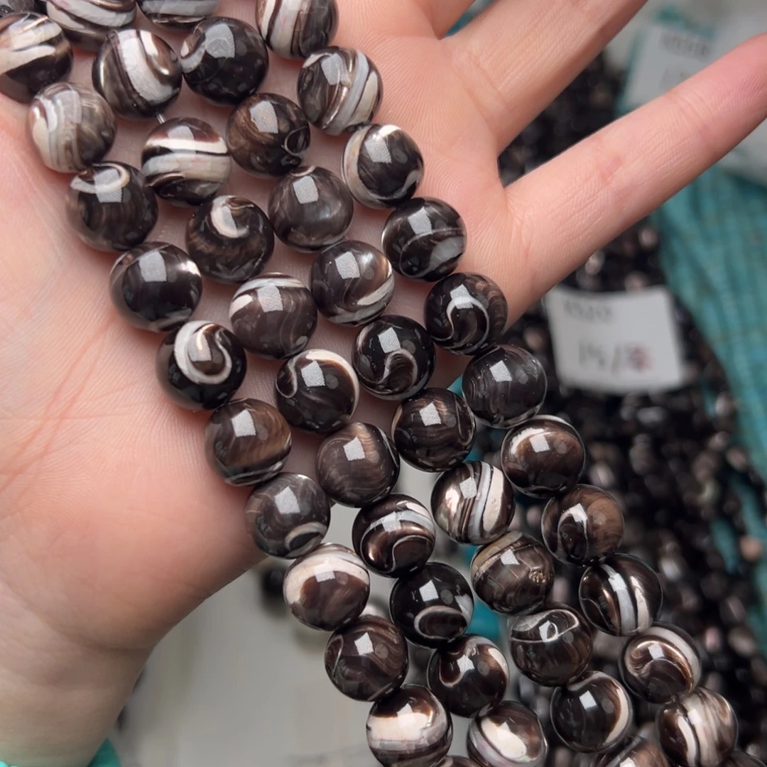 玛瑙/玉髓合金珠宝半成品K524。12mm天然黑金贝圆珠一条