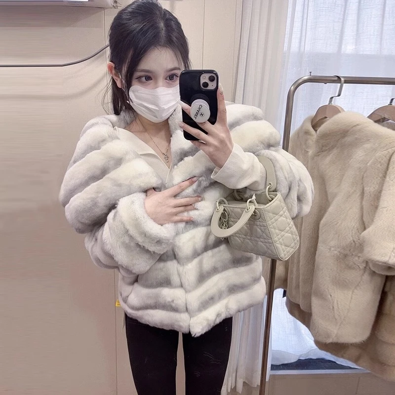 2025冬季新款高级感“白富美”气质小姐姐白龙猫短款环保毛毛外套女