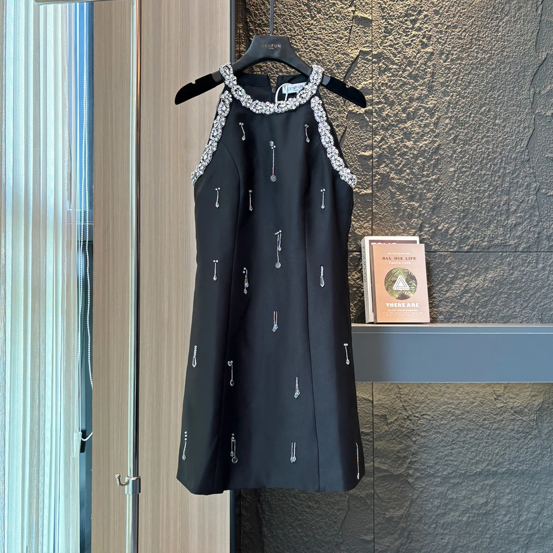 *111 BZ礼服气质黑色带砖连衣裙E55332