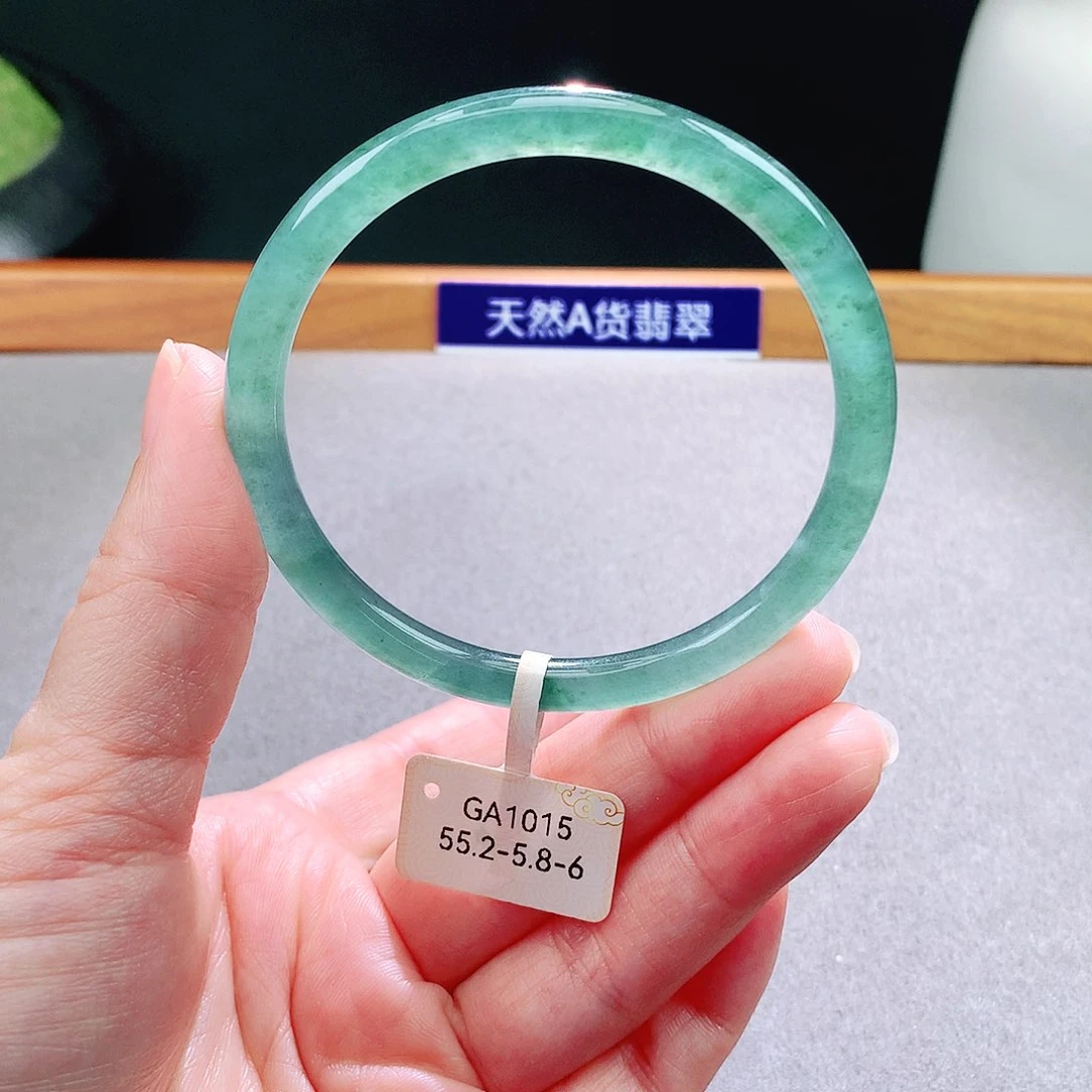 未镶嵌手镯翡翠天然翡翠手镯a货