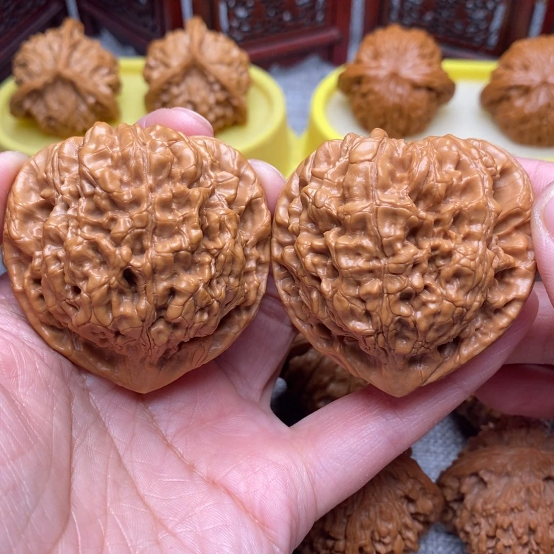 文玩核桃把件全品毕业桃心官帽50尺