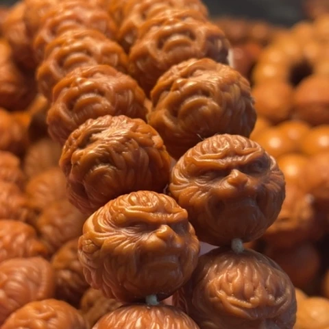 手串猴头核桃记**愁舞台