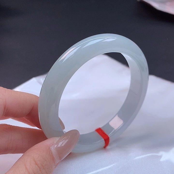 翡翠未镶嵌手镯57