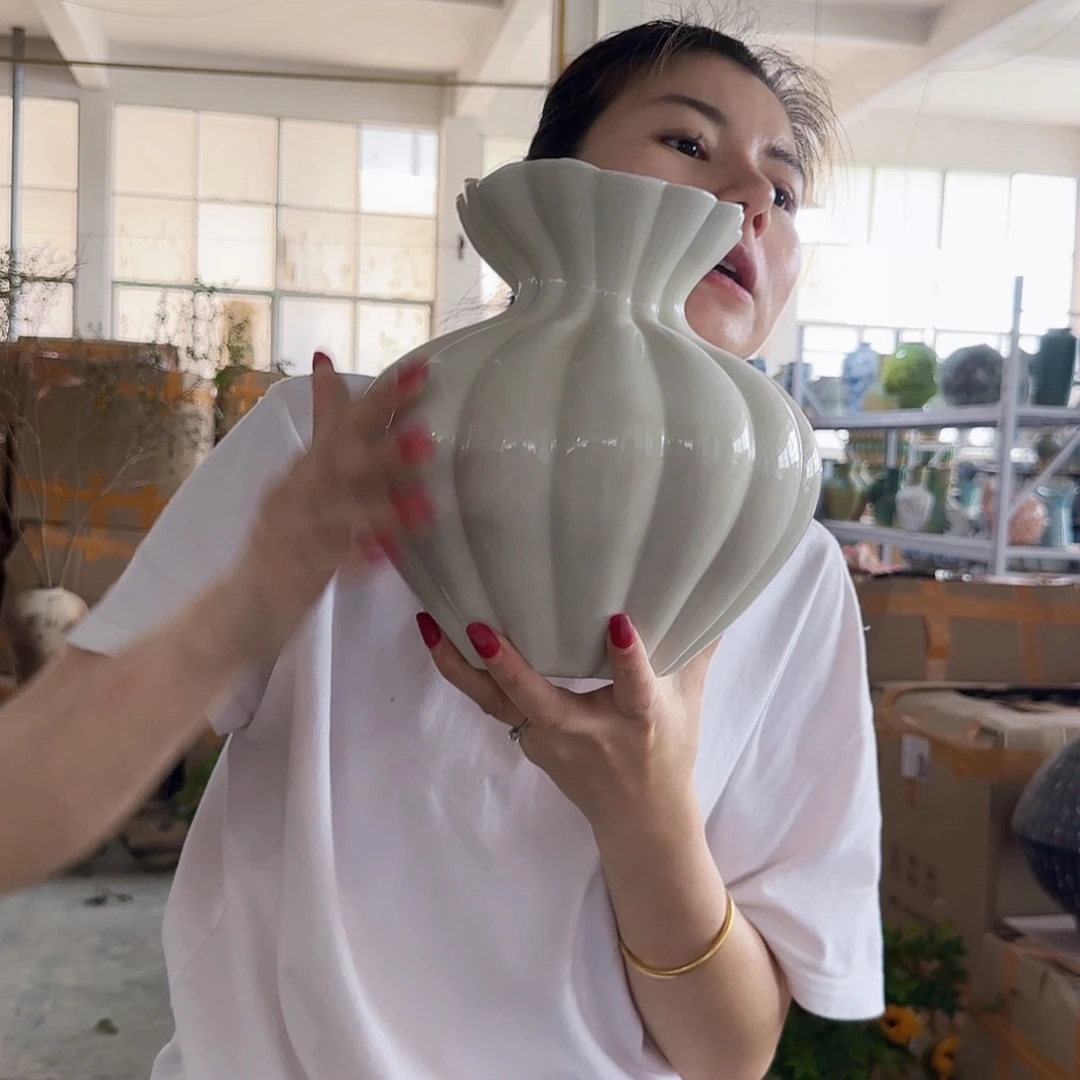 景德镇陶瓷艺术花瓶白色奶油大南瓜高24口径8公分