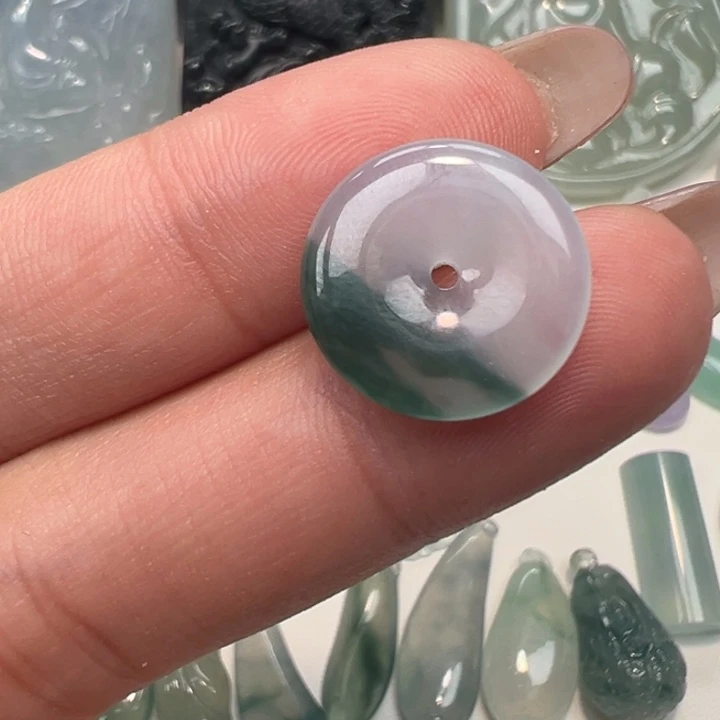 翡翠未镶嵌挂件平安扣
