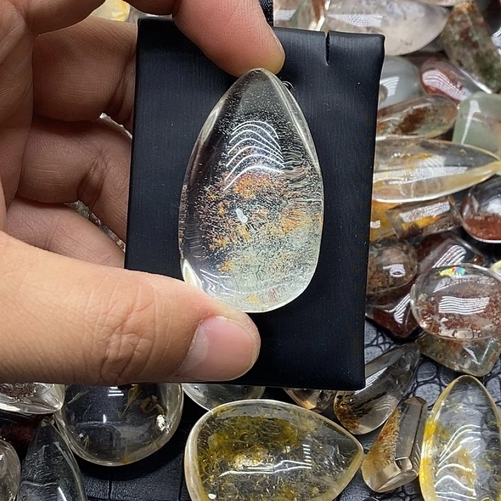 未镶嵌水晶珠宝半成品