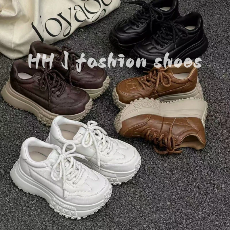 超轻厚底皮面阿甘老爹鞋ins潮女2025秋冬款休闲运动百搭增高单鞋