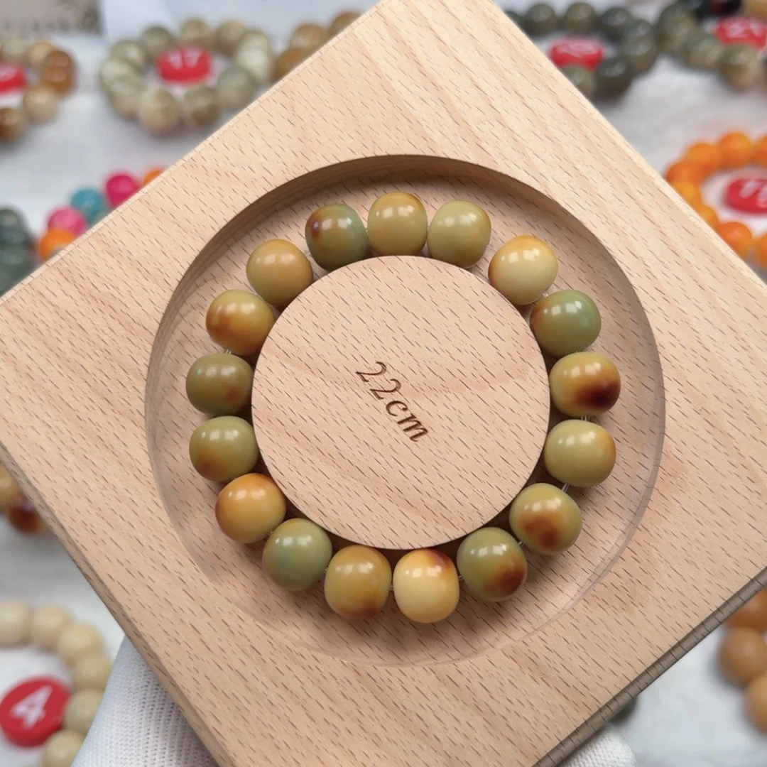 白玉菩提吊坠卡15牛油果干磨苹果园