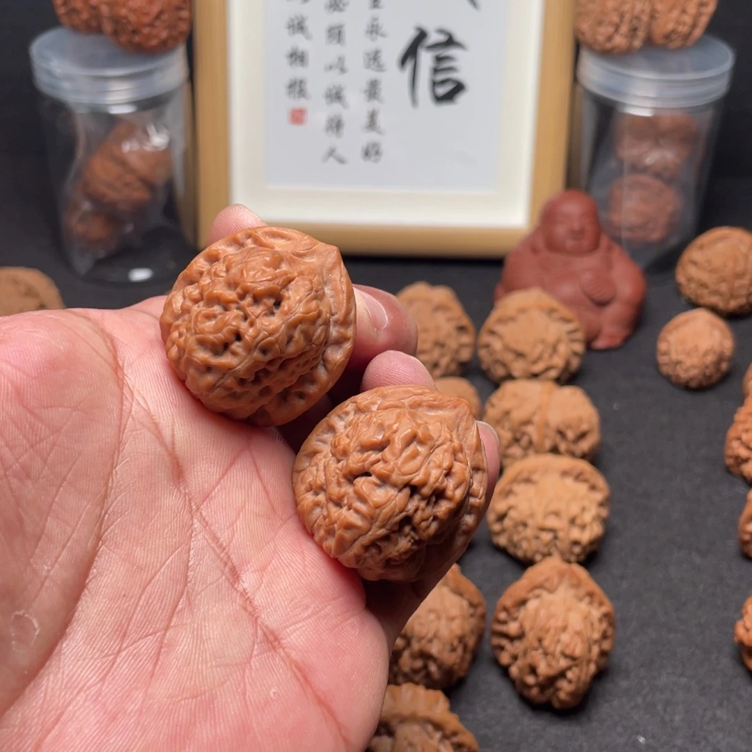 文玩核桃吊坠35金字塔