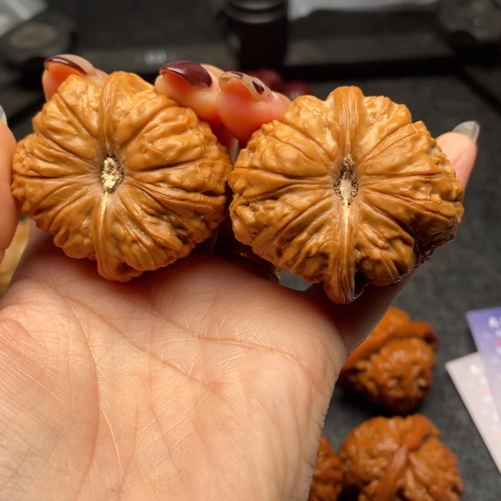 文玩核桃吊坠南瓜墩